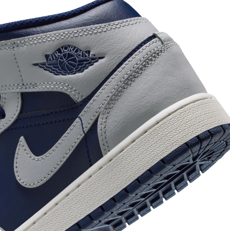 Air Jordan 1 Mid Navy & Light Grey Sneakers